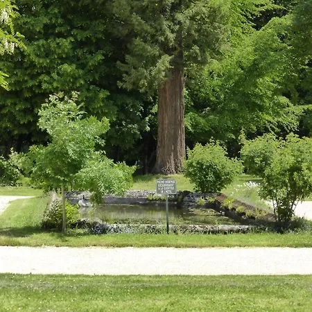Hotel Chateau De Mavaleix