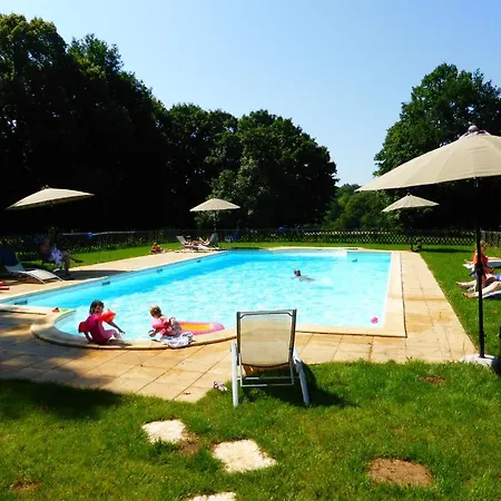 Chateau De Mavaleix * Chalais (Dordogne)